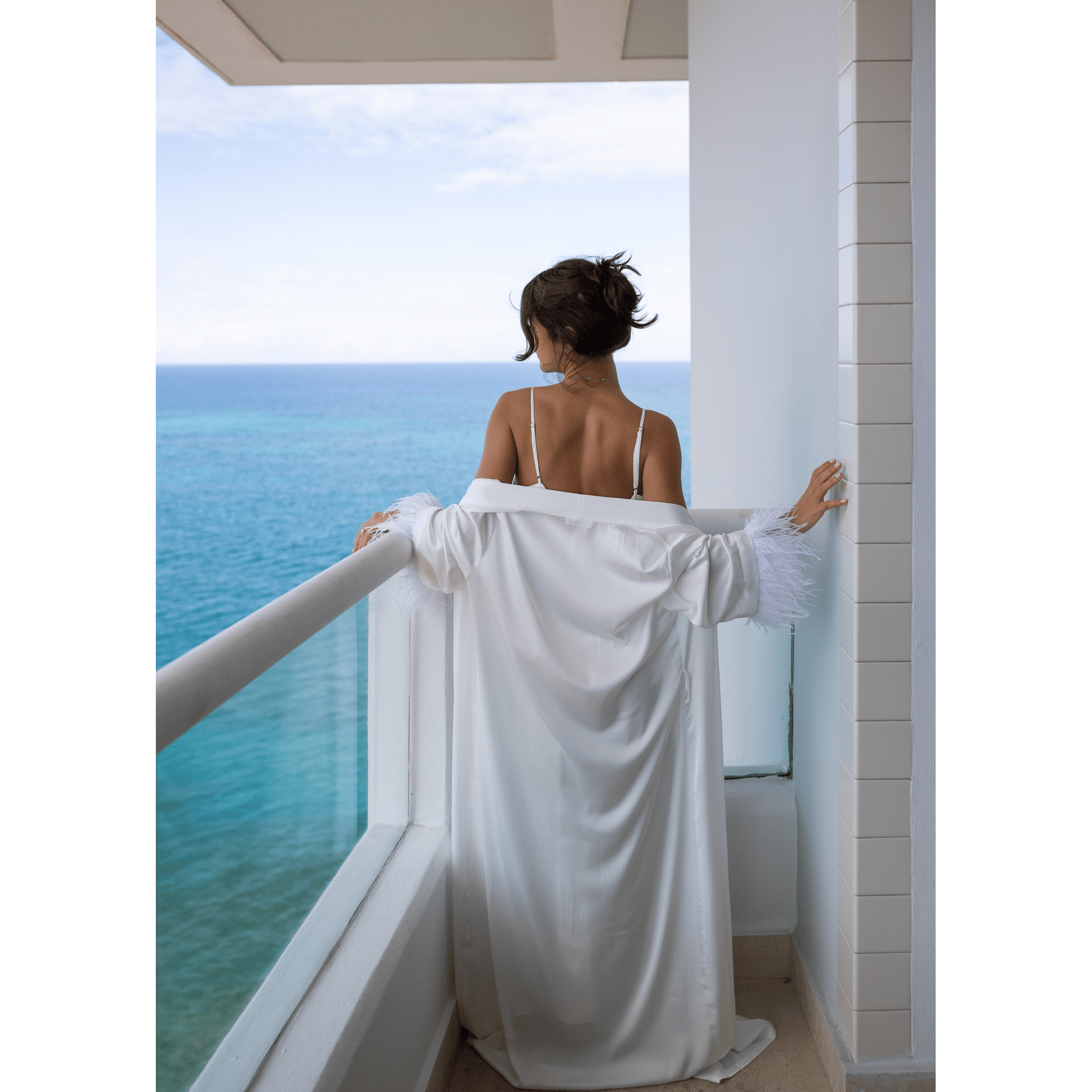 Long Kimono with Detachable Feather, White 