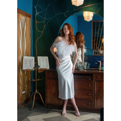 Long Slip-On Dress with Detachable Feather 